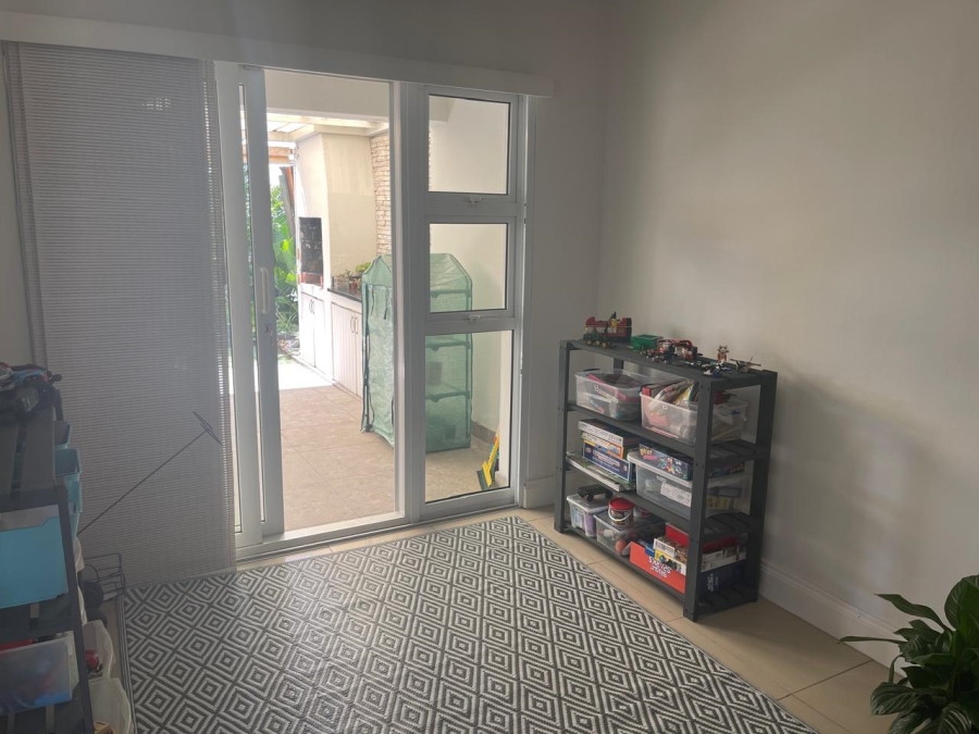 To Let 3 Bedroom Property for Rent in Summerstrand Eastern Cape